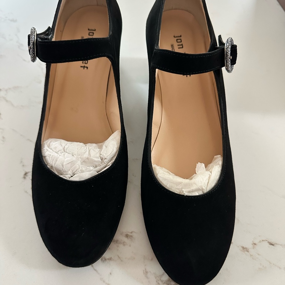 Black Heeled Mary Jane Shoes with Strap